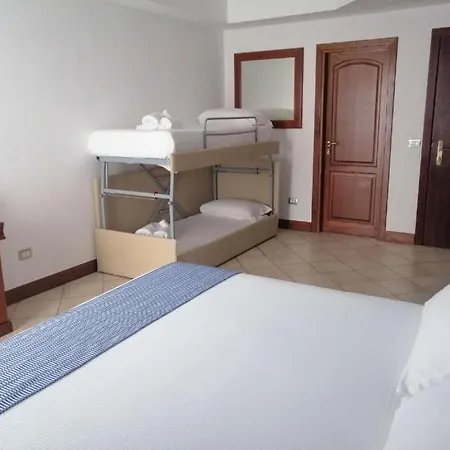 فندق Western Blumarea 4*