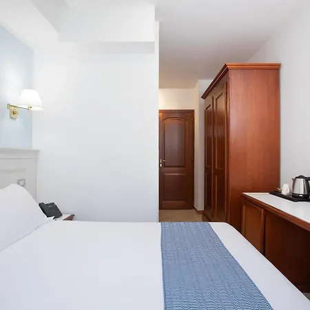 Hotel Blumarea, BW Signature Collection 4*