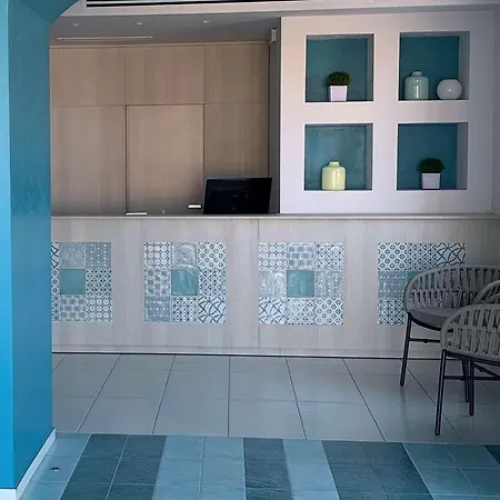 Western Blumarea فندق كاستيلساردو