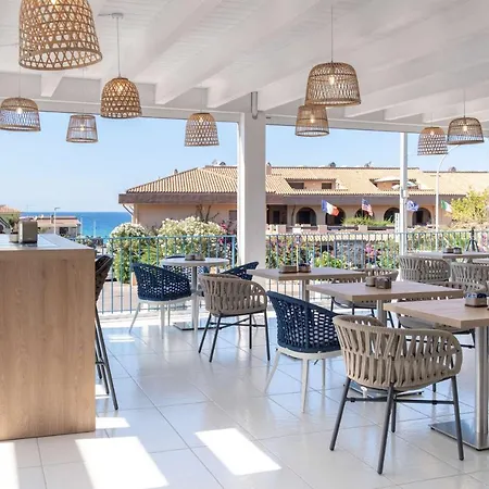 Best Western Hotel Blumarea Hotel 4*