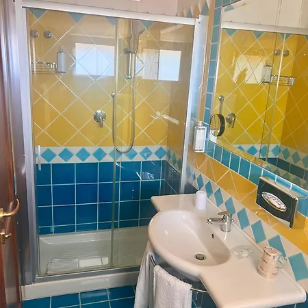 Best Western Hotel Blumarea Hotel 4*