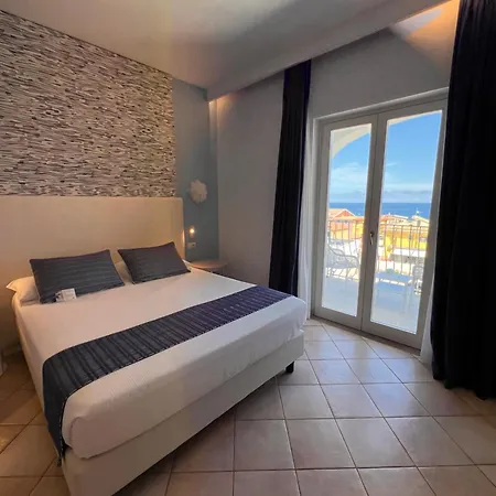 Best Western Hotel Blumarea Hotel 4*