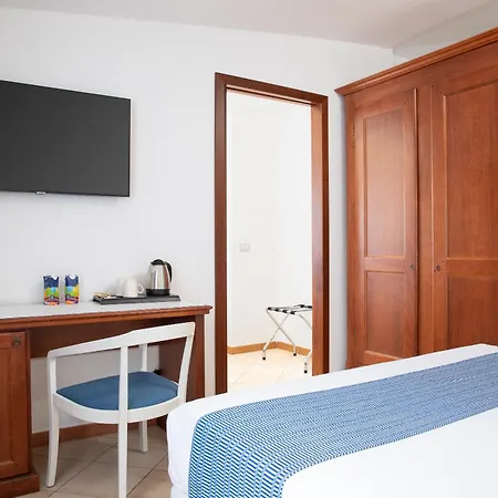 Otel Western Blumarea Castelsardo