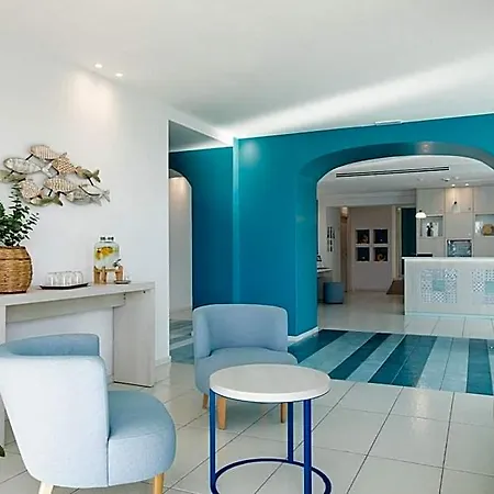 Blumarea, Bw Signature Collection Hotel 4*