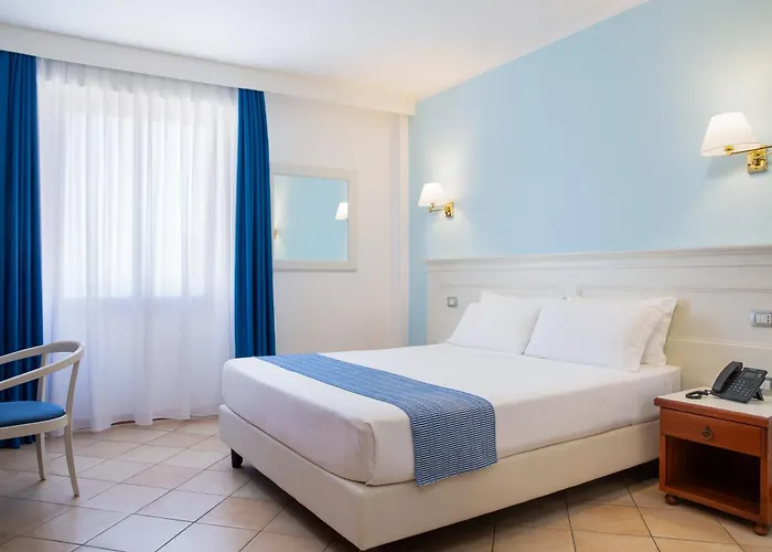 ホテル Western Blumarea 4*