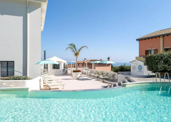 Western Blumarea ホテル カステルサルド