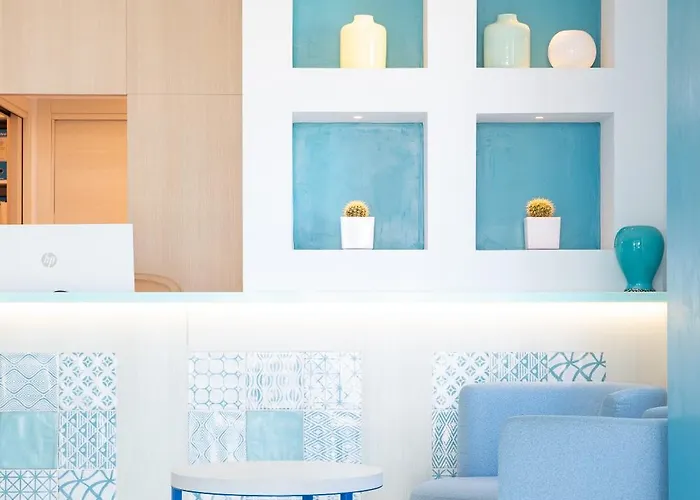 Western Blumarea ホテル カステルサルド