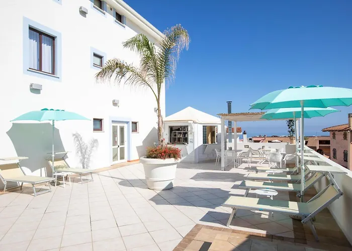 Western Blumarea ホテル 4*